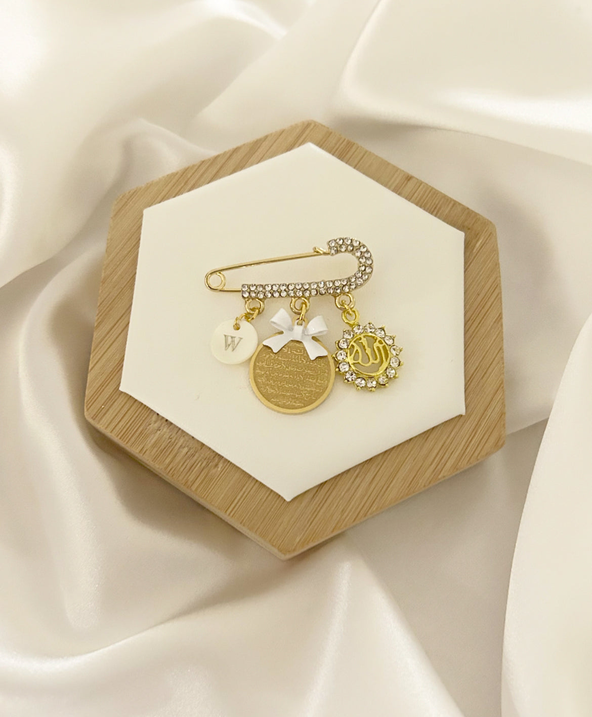 Safiya – Islamic Baby Keepsake Pin